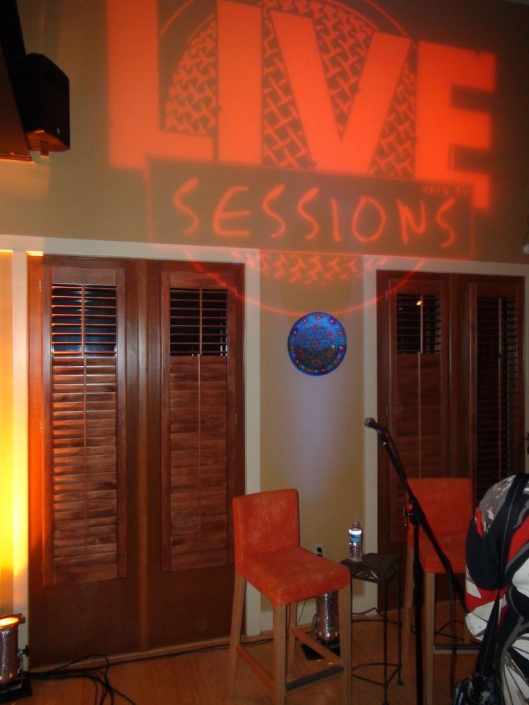 Majic 102.3 Live Sessions with Candice Glover