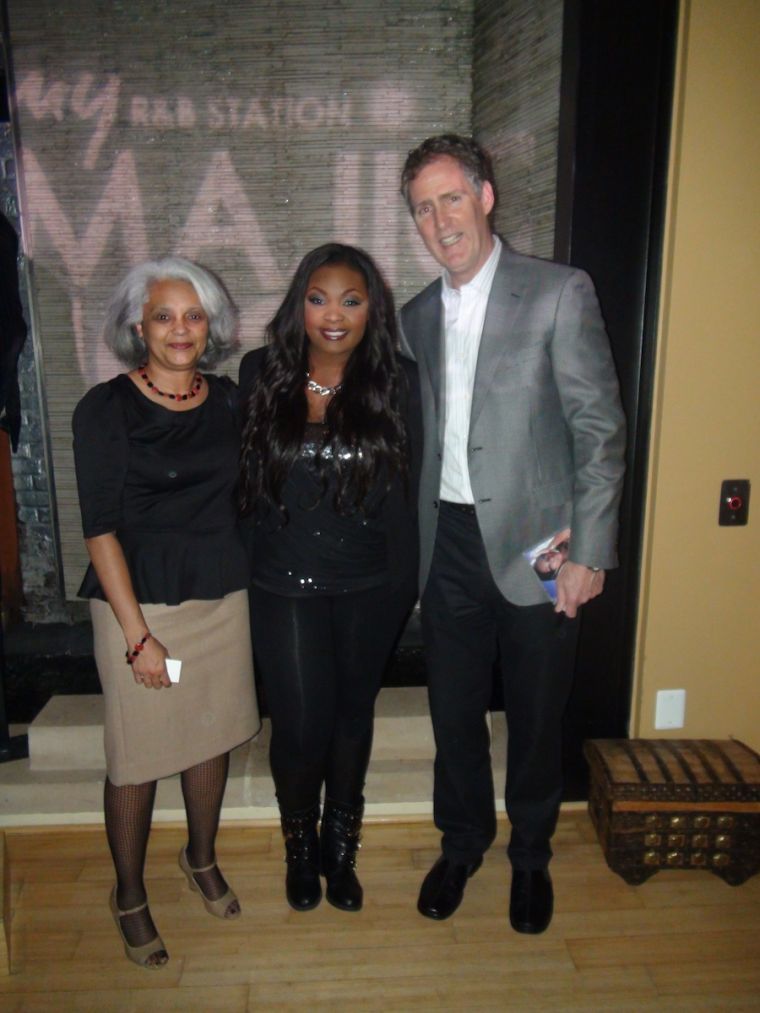 Majic 102.3 Live Sessions with Candice Glover