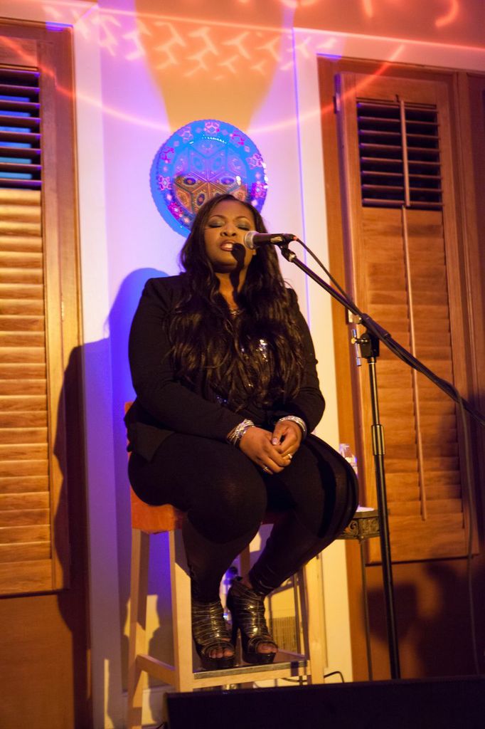 Majic 102.3 Live Sessions with Candice Glover