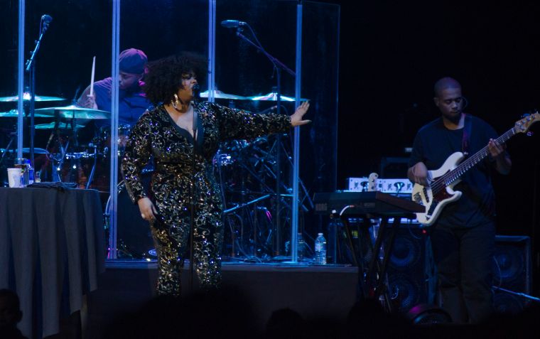 Radio One’s Presents Holiday Jam