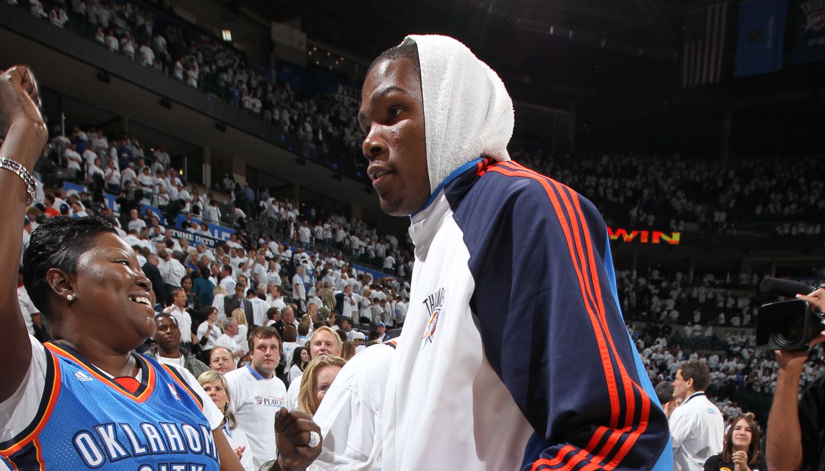 Los Angeles Lakers v Oklahoma City Thunder, Game 4