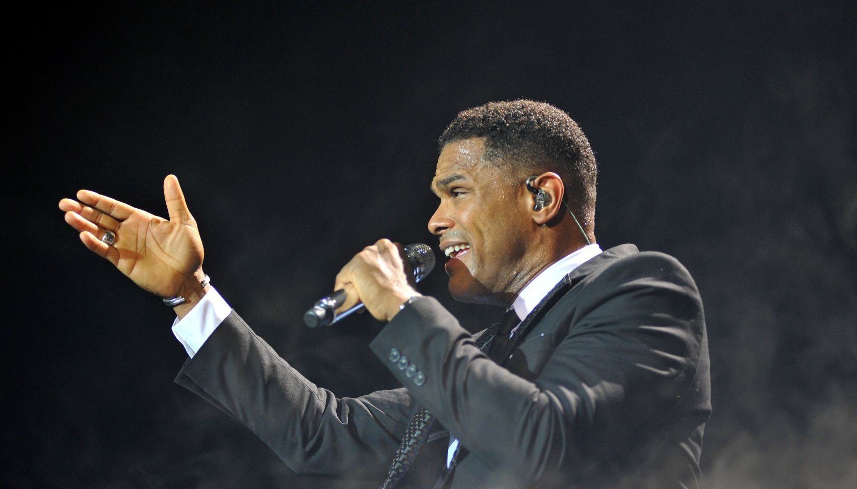 Mary J. Blige And Maxwell Perform At The O2 Arena - London