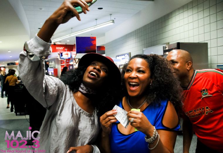 [Photos] Maxwell & Mary J. Blige Meet & Greet