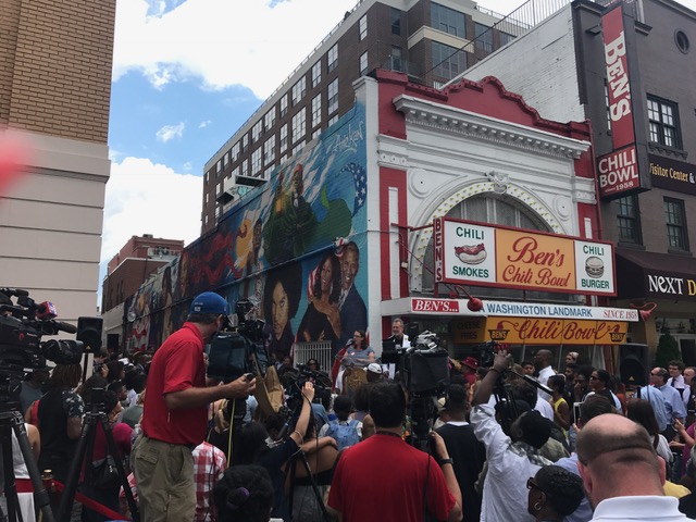 Majic At Ben's Chili Bowl
