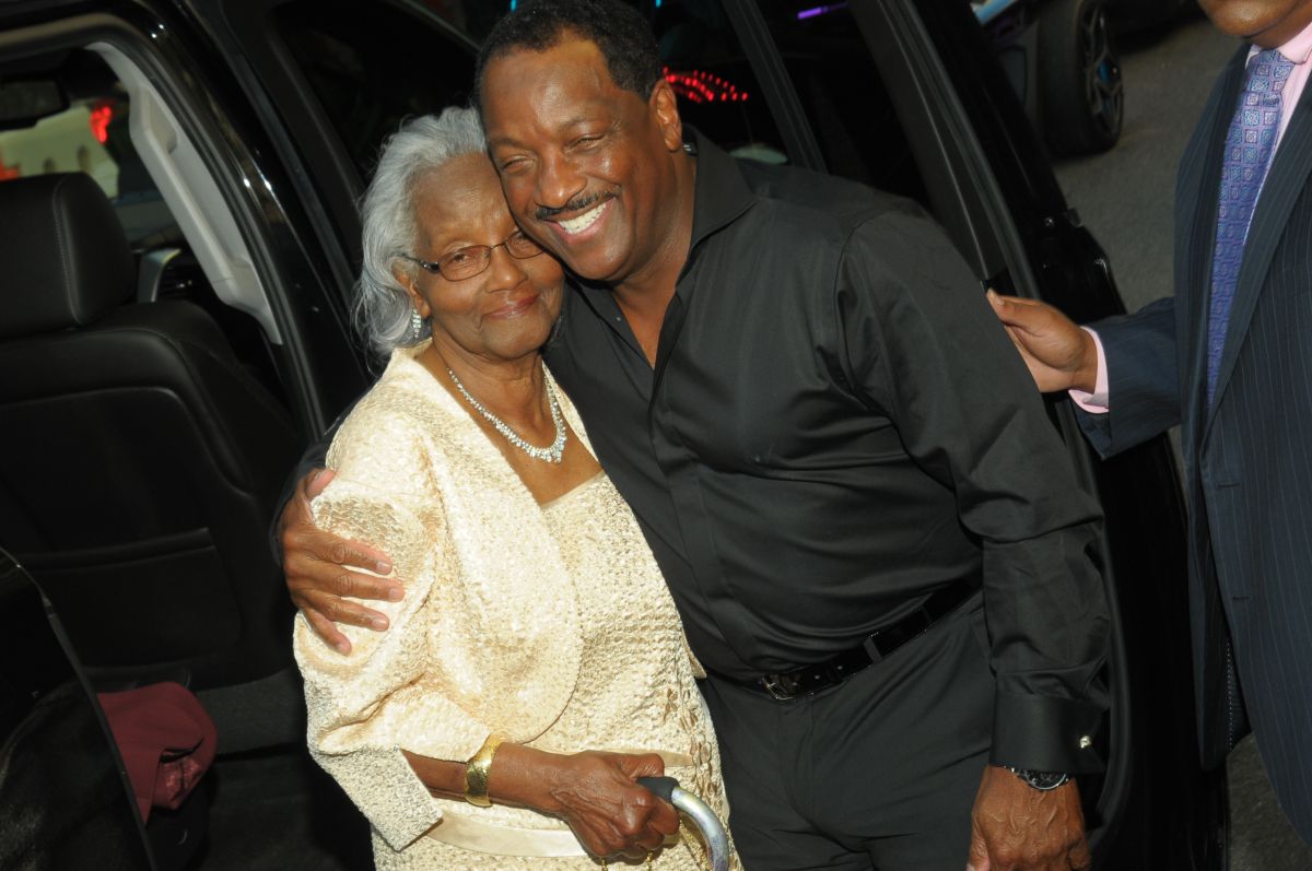 Donnie Simpson 40th Anniversary Tribute Show