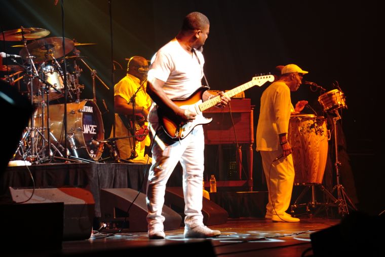 Maze Featuring Frankie Beverly