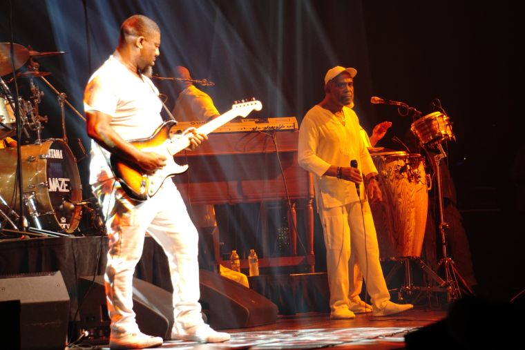 Maze Featuring Frankie Beverly