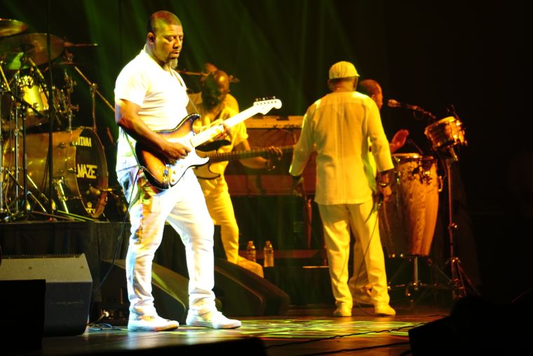 Maze Featuring Frankie Beverly