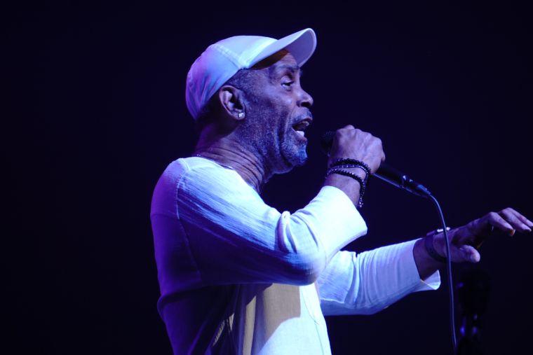 Maze Featuring Frankie Beverly