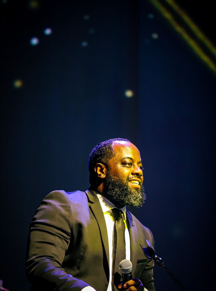 DJ 5'9 at the 2023 Juneteenth Honors