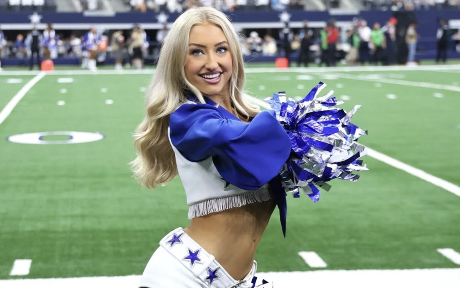 10 Photos Of Cowboys Cheerleader Who Got hit In Head With Kicked Football, Michelle Siemienowski