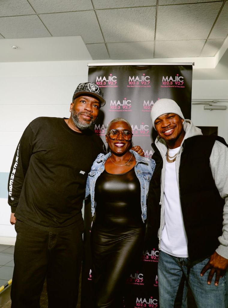 Ne-Yo At Majic 102.3/92.7 Studios