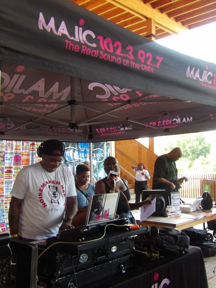 Majic Wednesdays With A.F.R.O.B.A.M + A Special Performance from Sugar Bear and E.U.