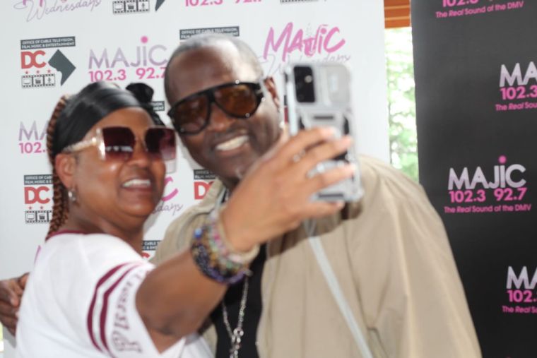 Johnny Gill and Perfekt Blend Band at Majic Wednesdays