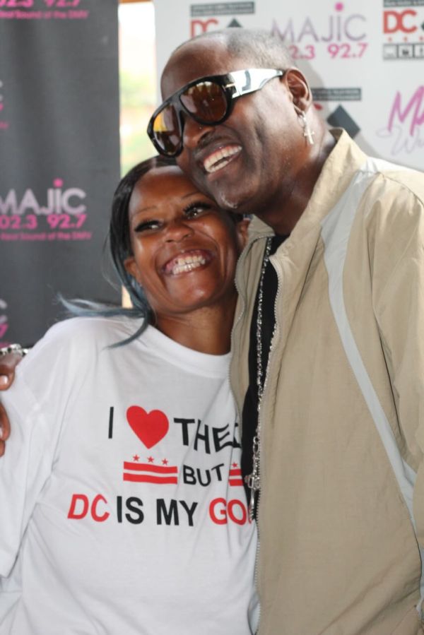 Johnny Gill and Perfekt Blend Band at Majic Wednesdays