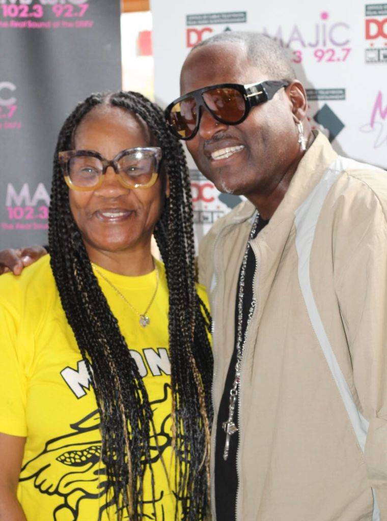 Johnny Gill and Perfekt Blend Band at Majic Wednesdays