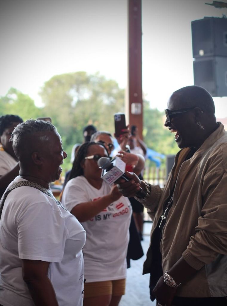 Johnny Gill and Perfekt Blend Band at Majic Wednesdays