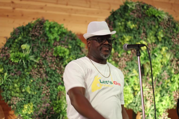 Timeless Vision, Trouble Funk & Kirk Franklin Shine
