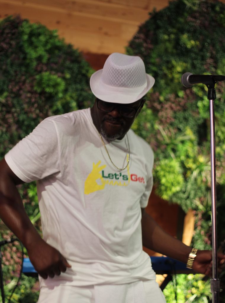 Timeless Vision, Trouble Funk & Kirk Franklin Shine
