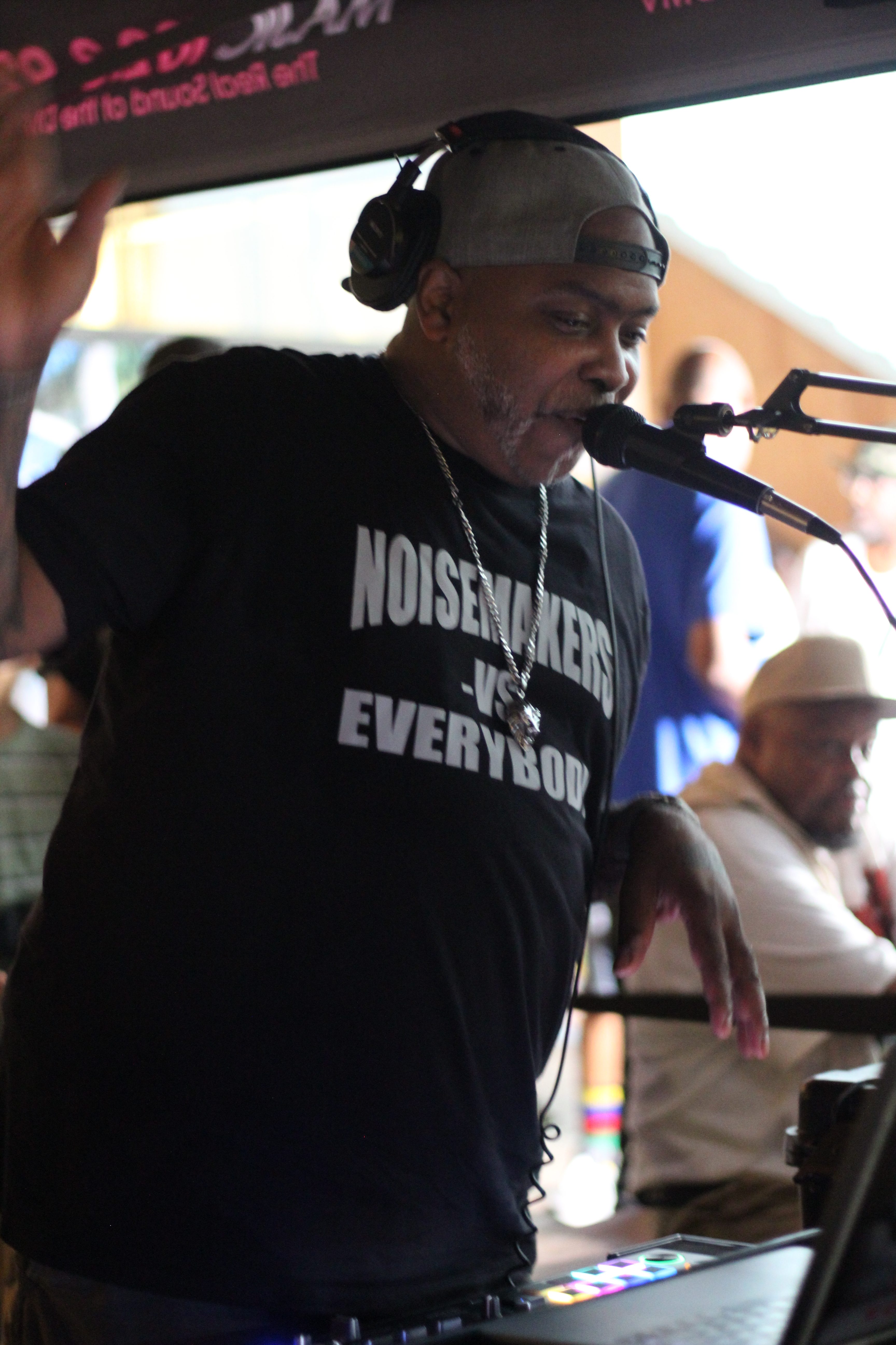 Timeless Vision, Trouble Funk & Kirk Franklin Shine